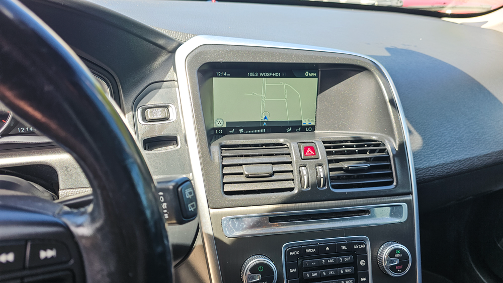 
								2016 Volvo XC60 T5 full									