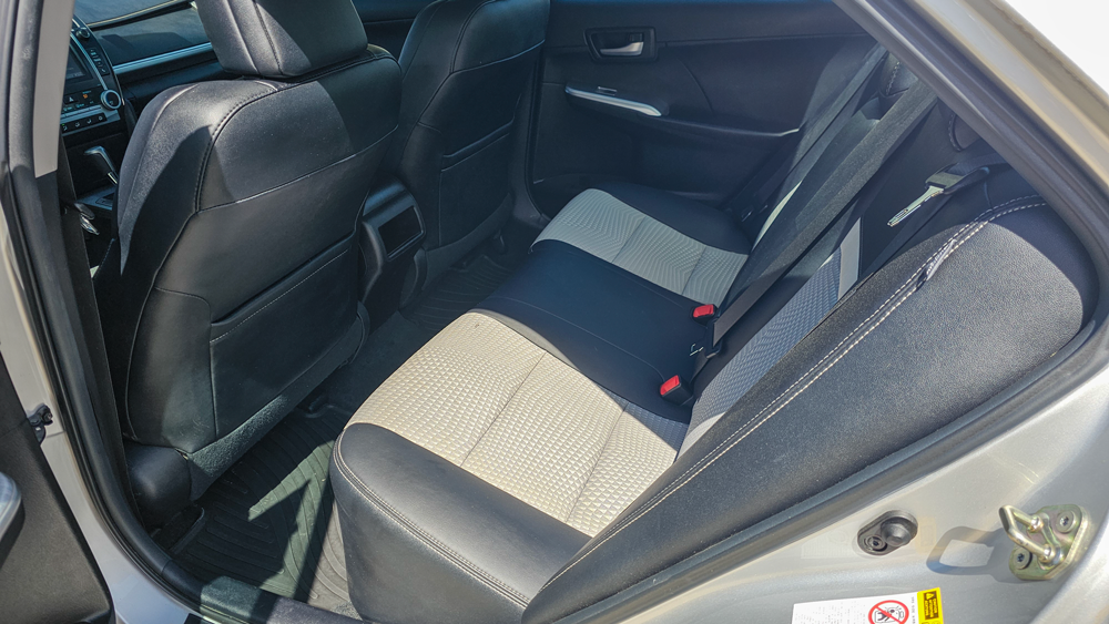 
								2014 Toyota Camry LE full									