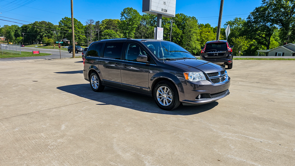 
								2020 Dodge Grand Caravan SXT full									