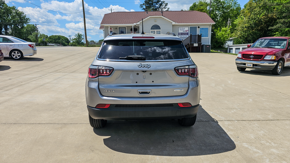 
								2019 Jeep Compass Latitude 4×4 full									