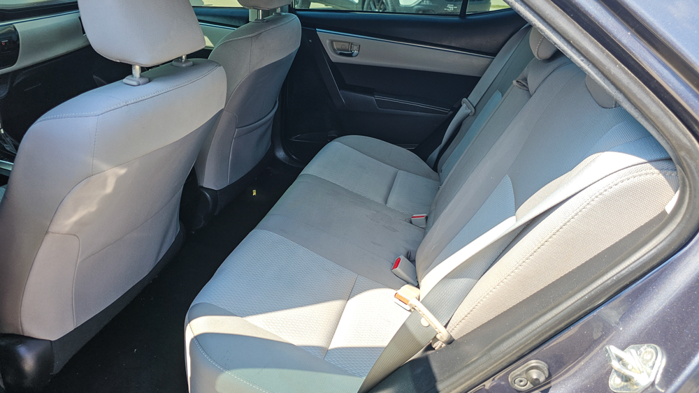 
								2016 Toyota Corolla LE full									