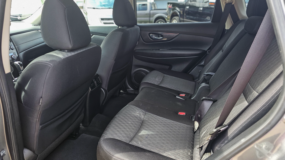
								2018 Nissan Rogue SV full									