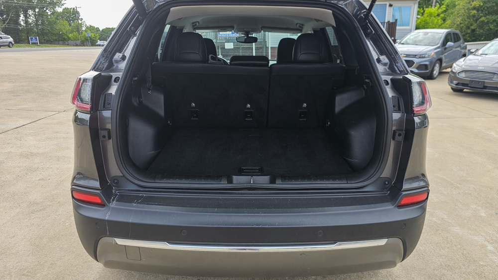 
								2019 Jeep Cherokee Limited full									