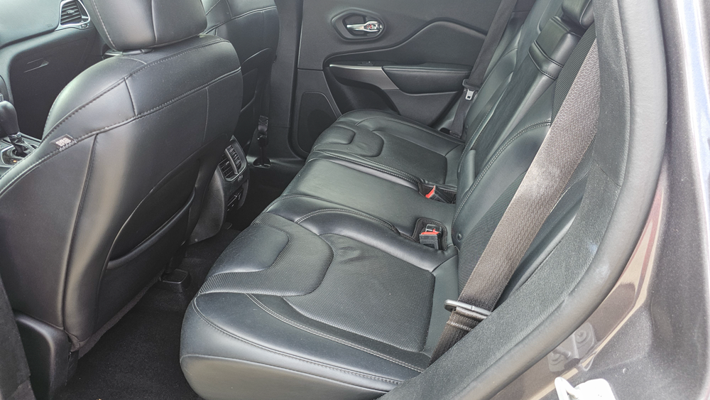 
								2019 Jeep Cherokee Limited full									