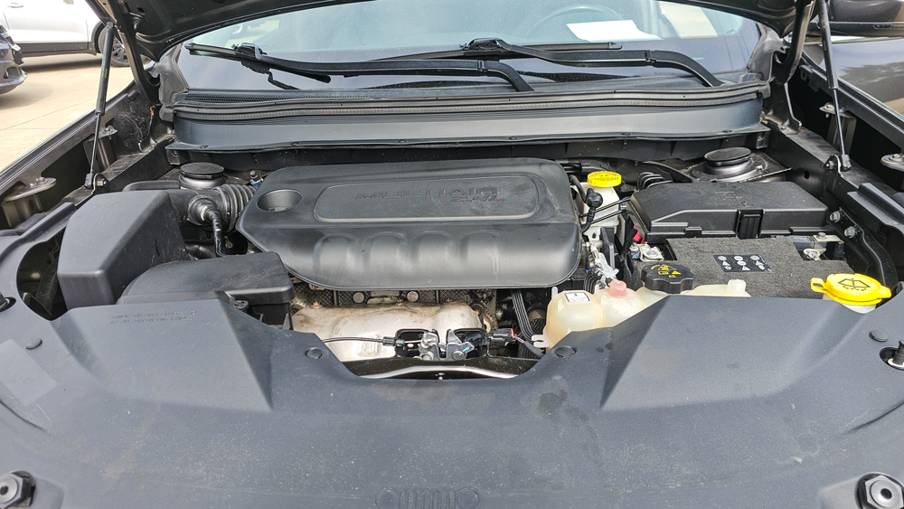 
								2019 Jeep Cherokee Limited full									