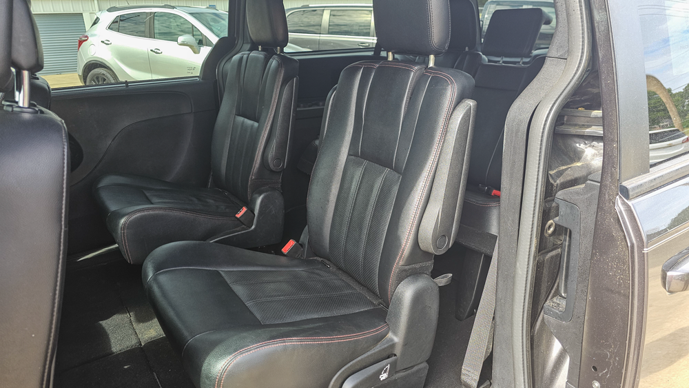 
								2020 Dodge Grand Caravan GT full									