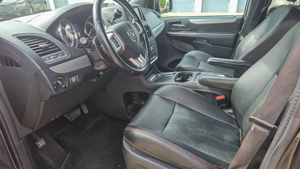 
								2020 Dodge Grand Caravan GT full									