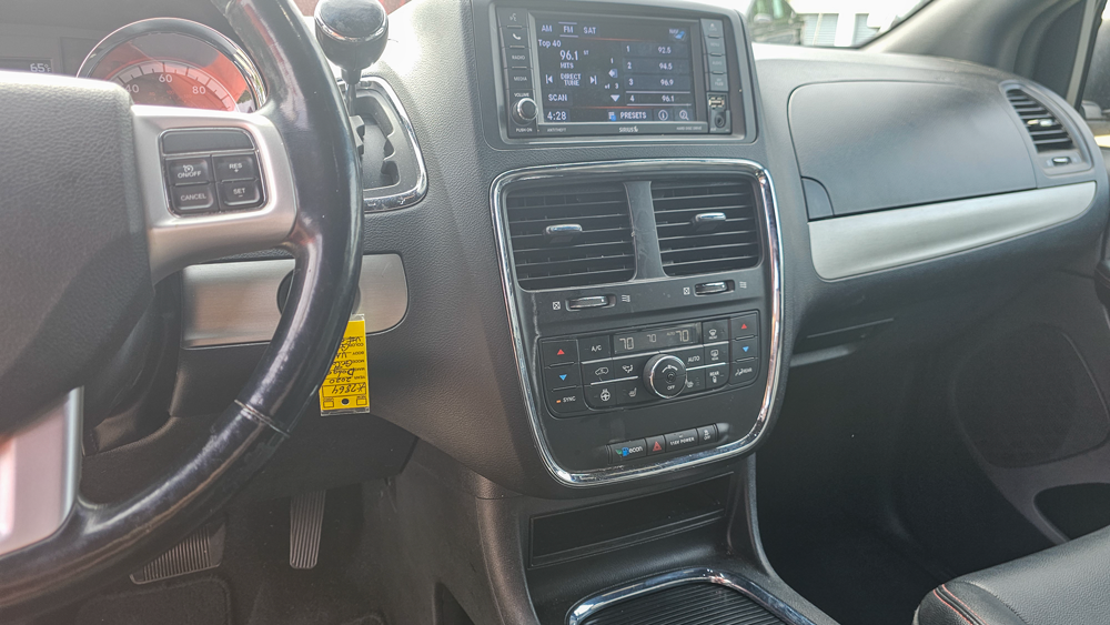
								2020 Dodge Grand Caravan GT full									