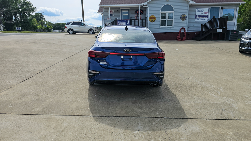 
								2021 Kia Forte full									