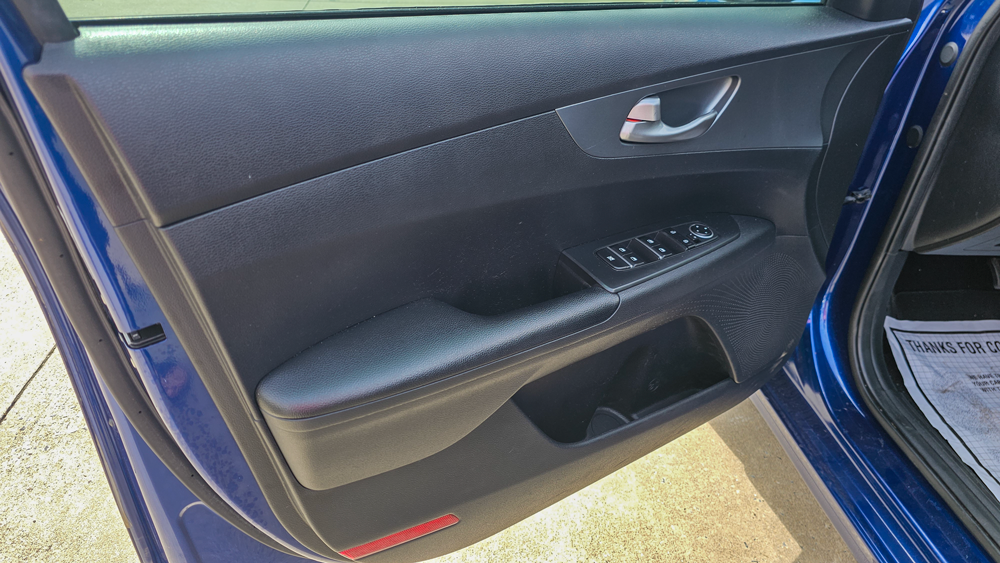 
								2021 Kia Forte full									