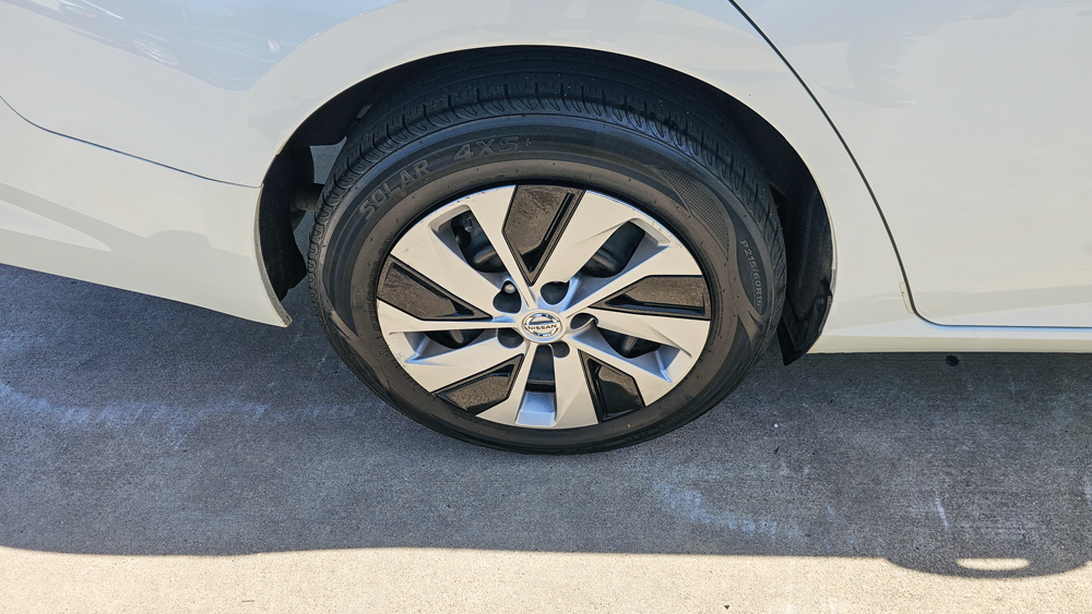 
								2020 Nissan Altima full									