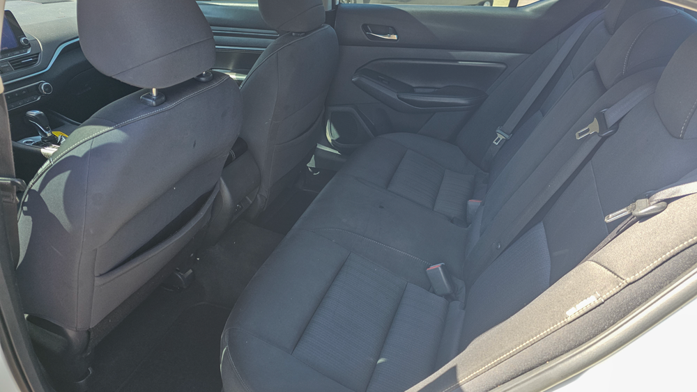 
								2020 Nissan Altima full									