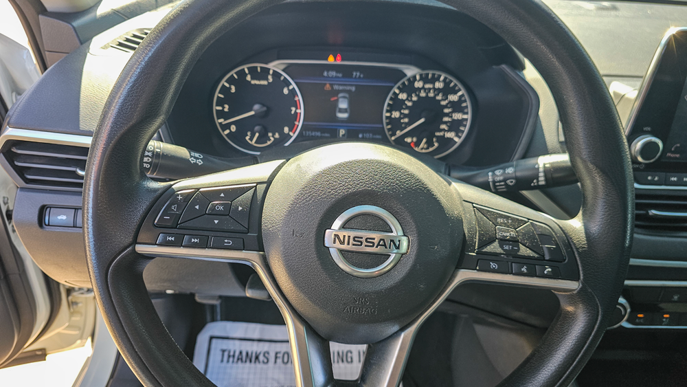 
								2020 Nissan Altima full									