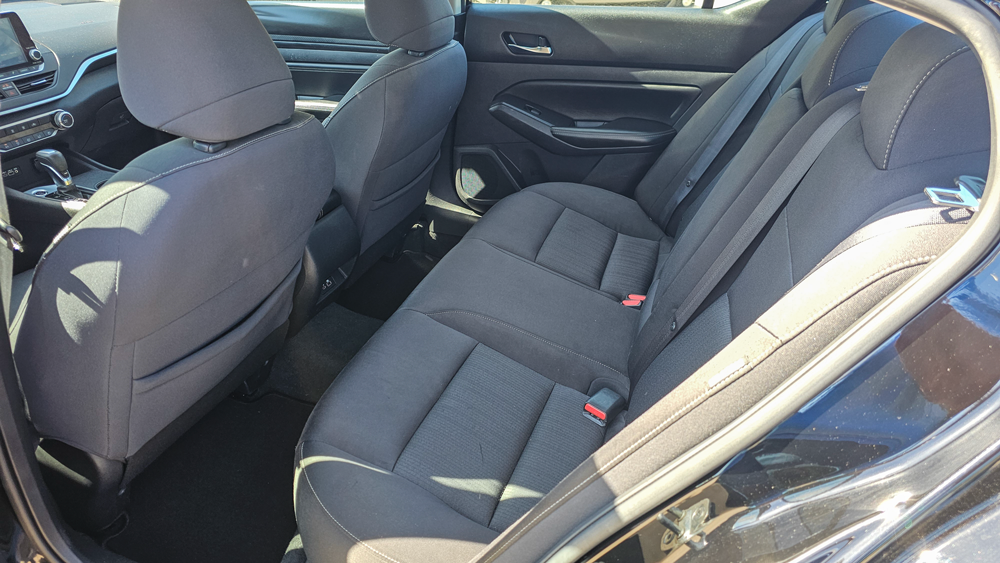 
								2020 Nissan Altima full									