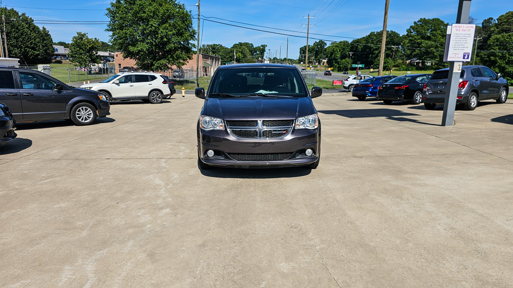 
								2018 Dodge Grand Caravan SXT full									