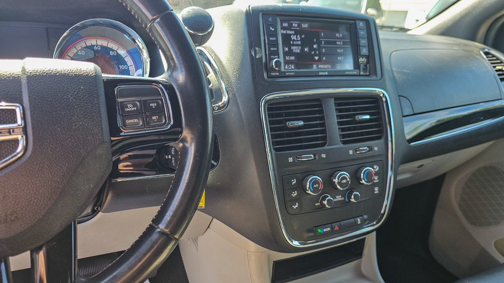 
								2018 Dodge Grand Caravan SXT full									