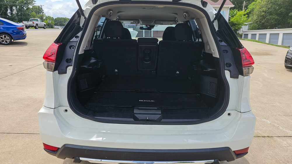 
								2019 Nissan Rogue S full									