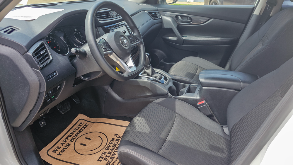 
								2019 Nissan Rogue S full									