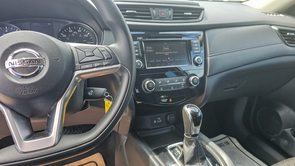 
								2019 Nissan Rogue S full									