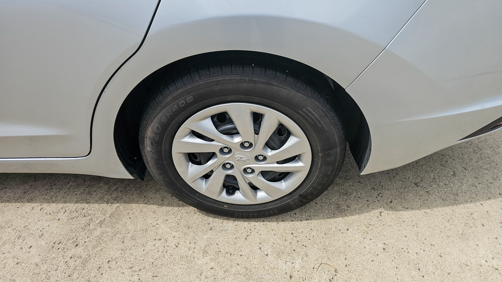 
								2019 Hyundai Elantra SE full									