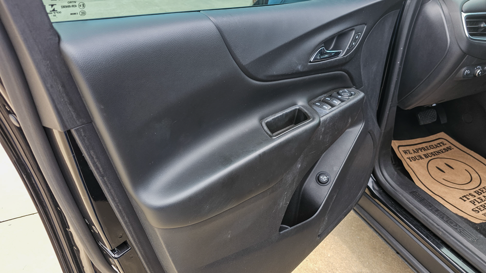 
								2021 Chevrolet Equinox LT full									
