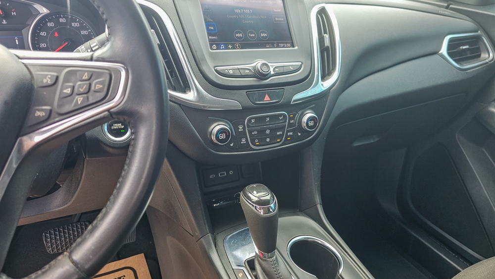 
								2021 Chevrolet Equinox LT full									