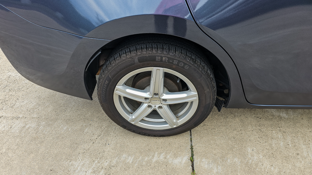 
								2016 Toyota Corolla LE full									