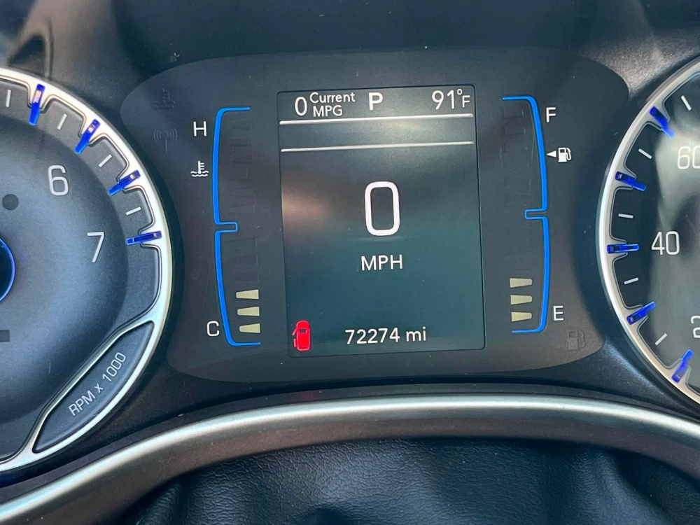 
								2017 Chrysler Pacifica Touring L full									