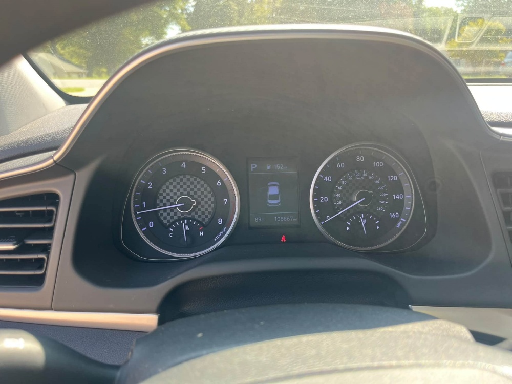 
								2020 Hyundai Elantra SEL full									