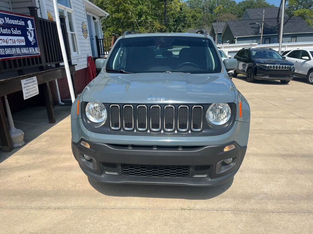 
								2018 Jeep Renegade Latitude full									