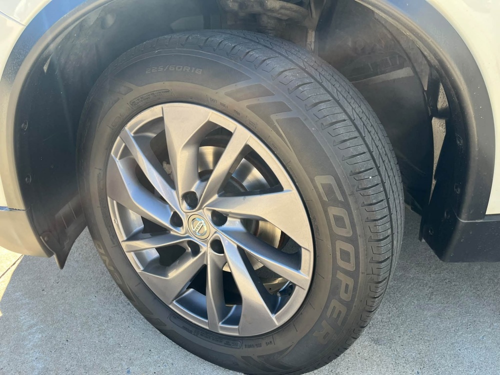 
								2017 Nissan Rogue SL AWD full									