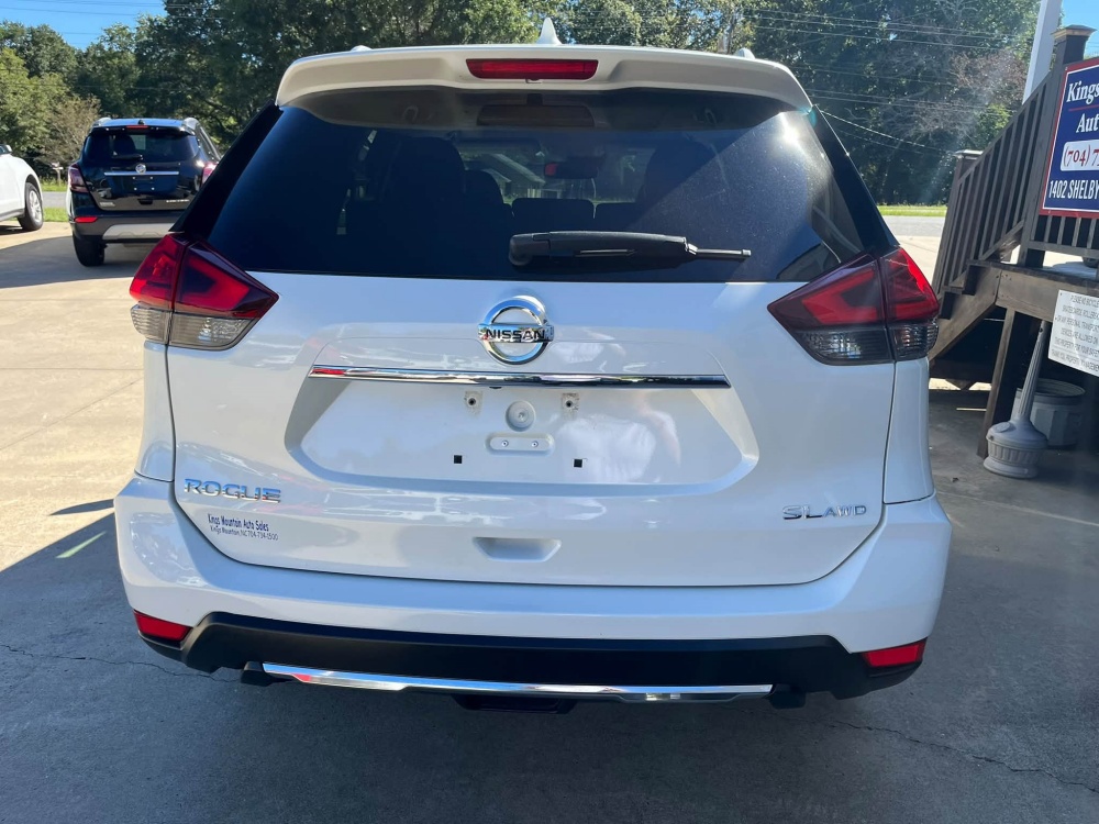 
								2017 Nissan Rogue SL AWD full									