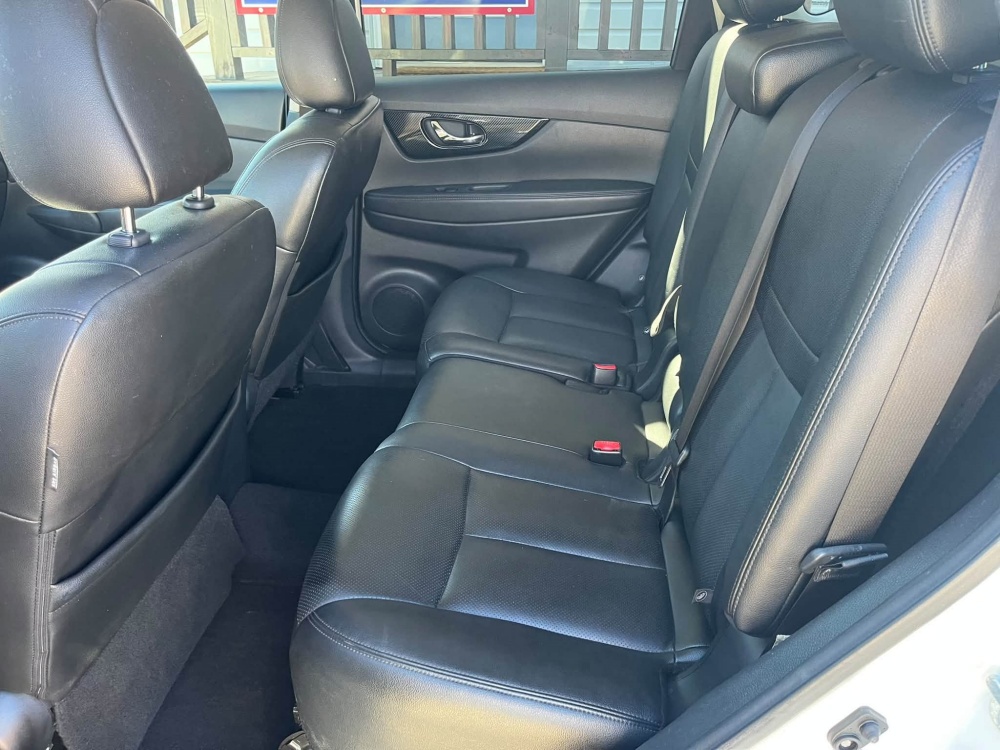 
								2017 Nissan Rogue SL AWD full									