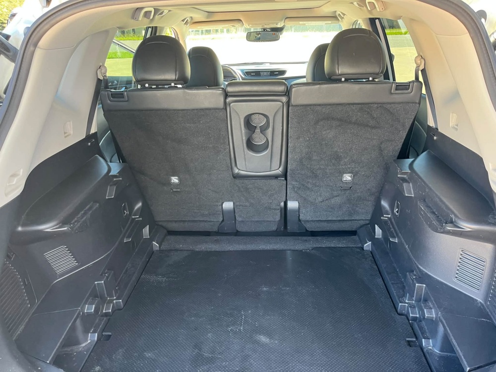 
								2017 Nissan Rogue SL AWD full									