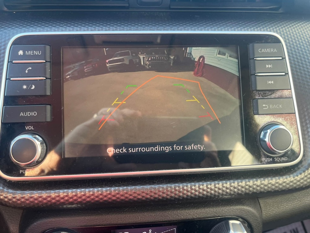 
								2020 Nissan Kicks full									