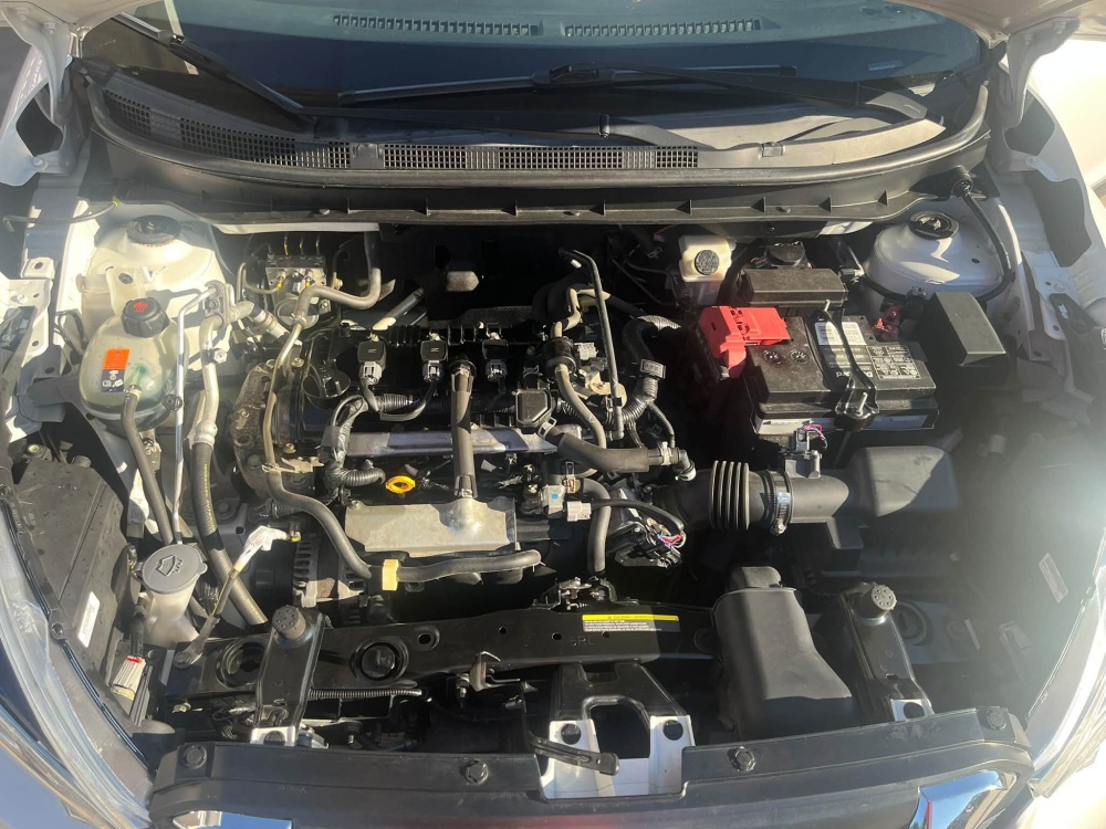 
								2020 Nissan Kicks full									