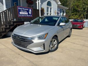 2020 Hyundai Elantra SE