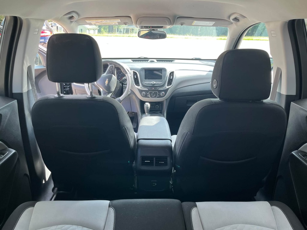 
								2018 Chevrolet Equinox LS full									