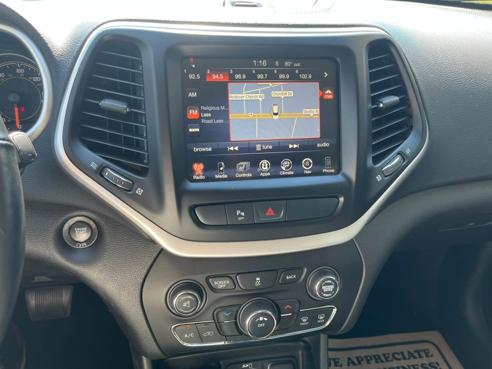 
								2018 Jeep Cherokee Latitude 4×4 full									