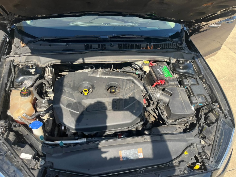 
								2017 Ford Fusion Platinum full									