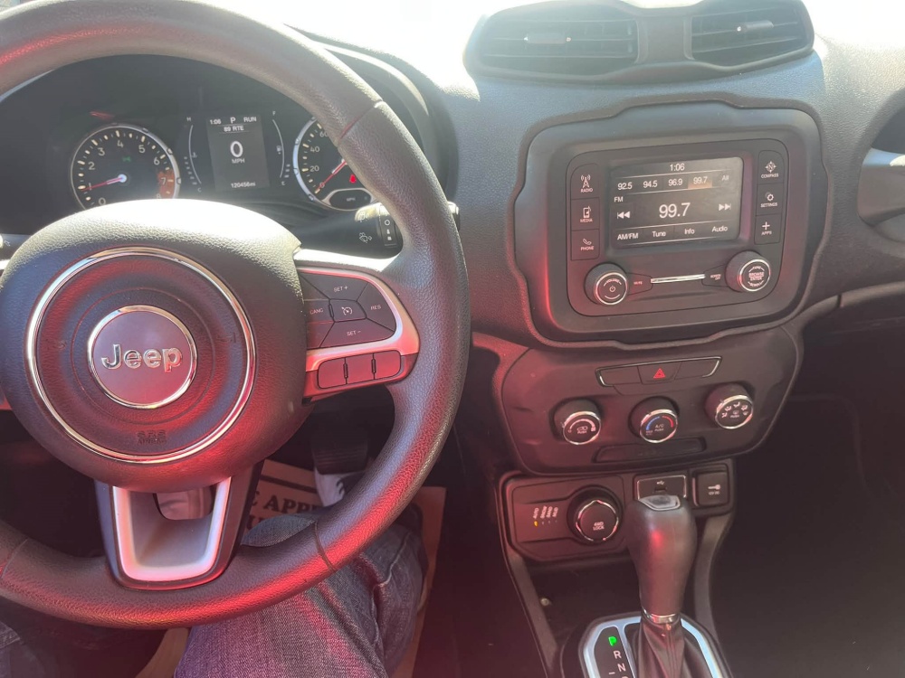 
								2018 Jeep Renegade Sport 4×4 full									