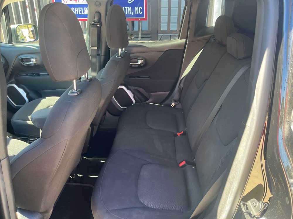 
								2018 Jeep Renegade Sport 4×4 full									